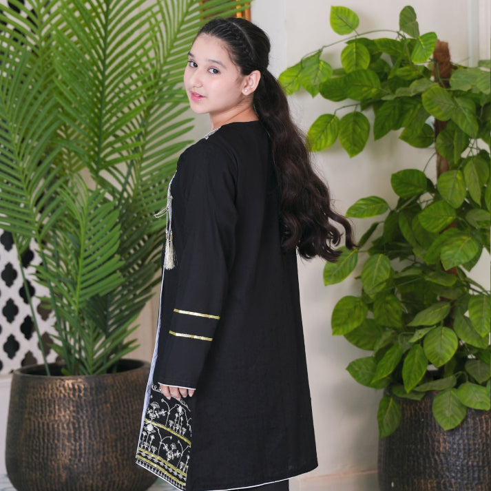 Classic Noir – 3 Piece