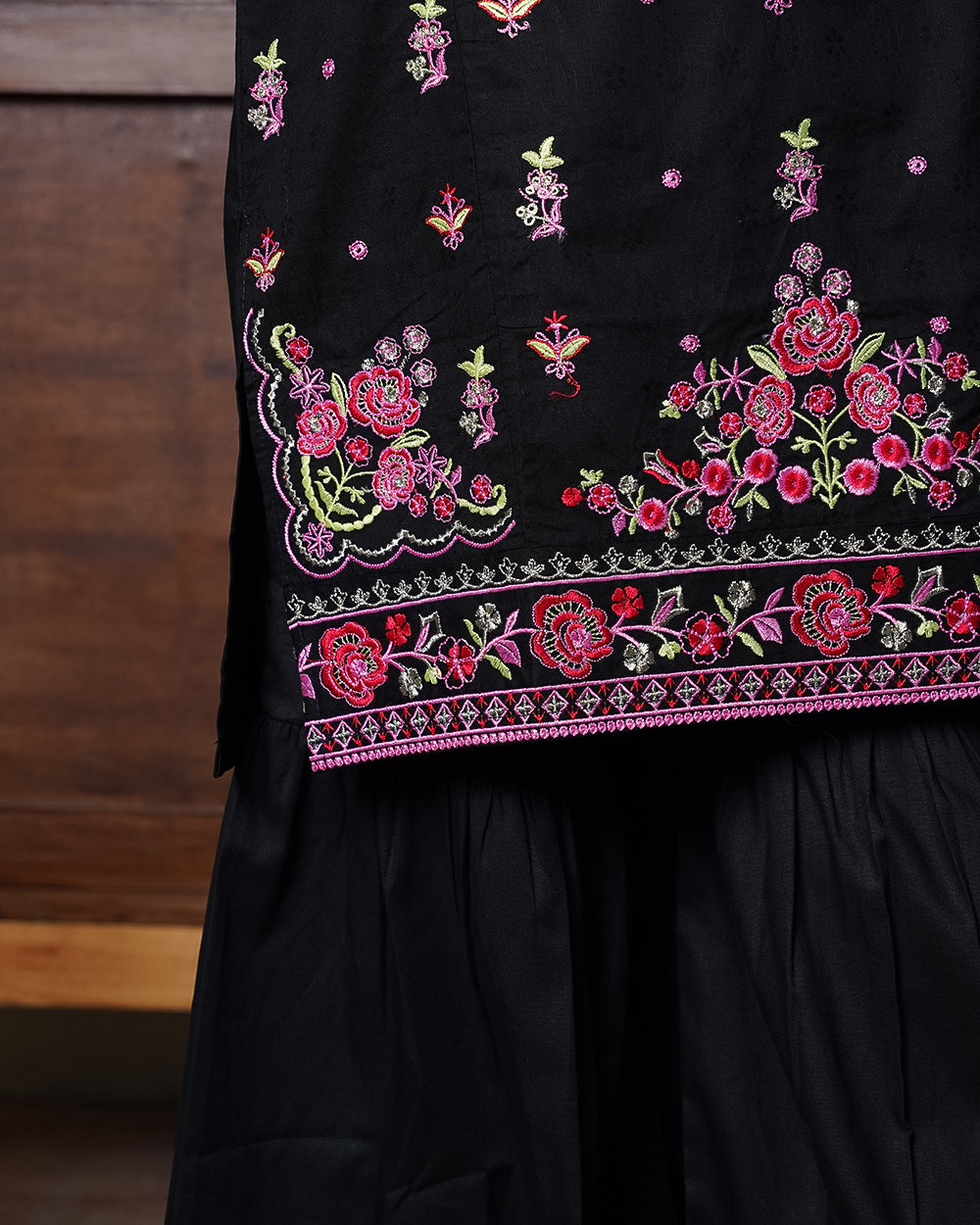 Whispers of Blossom – 3PC Cotton Lawn